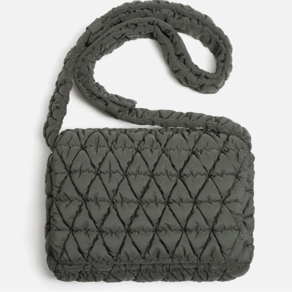 ZARA QUILTED GREEN/GRAY SHADE CROSSBODY HANDBAG PURSE